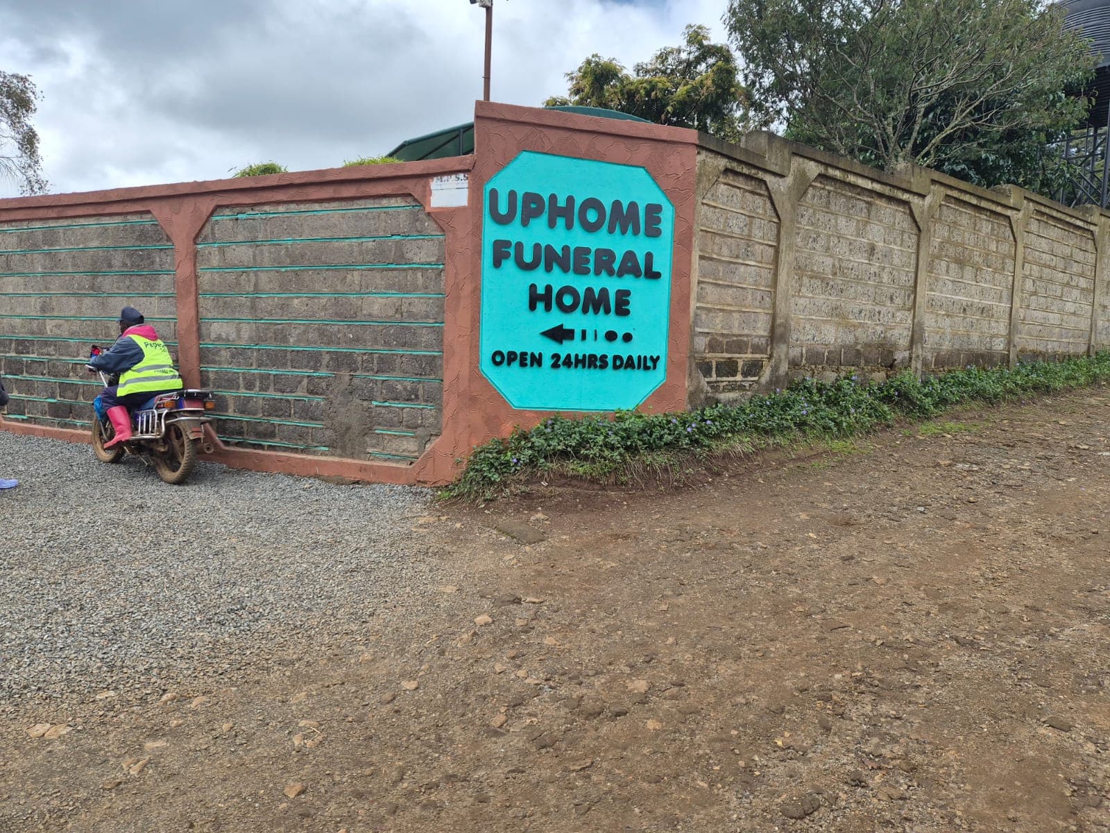 UPHOMES Funeral Home Dignified Farewells